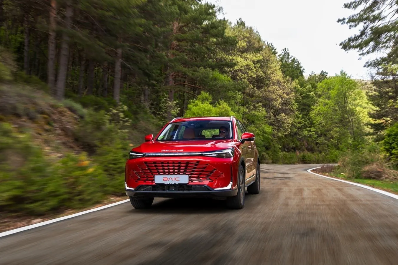 BAIC X75 en route